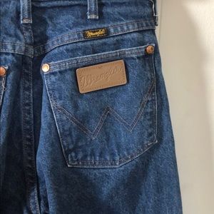 Wrangler high waist straight leg jeans